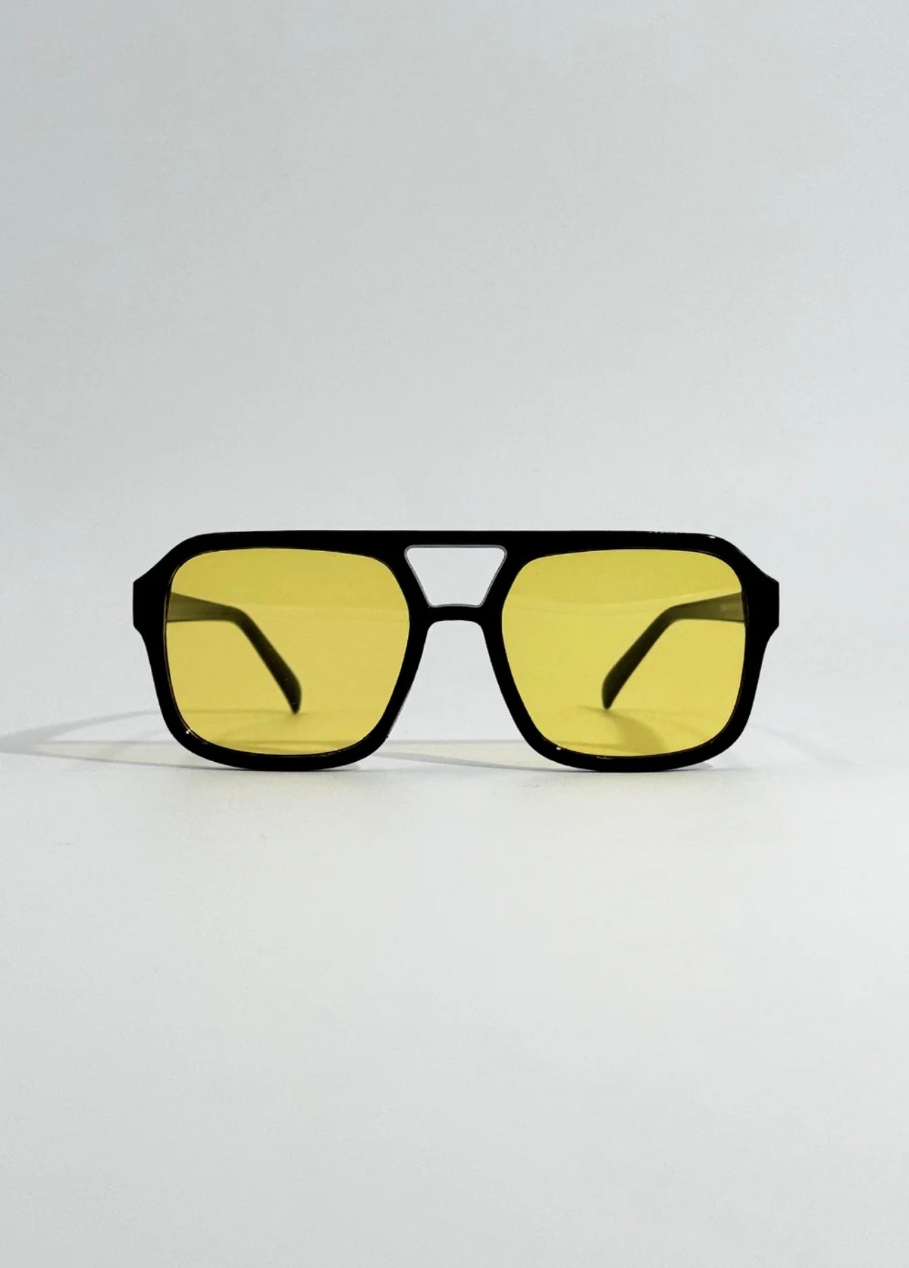 Yellow eyes